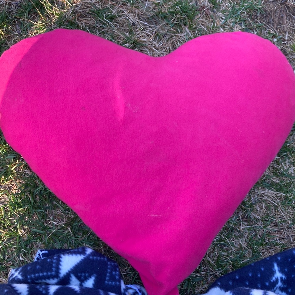 Pink heart pillow yogibo pillow
